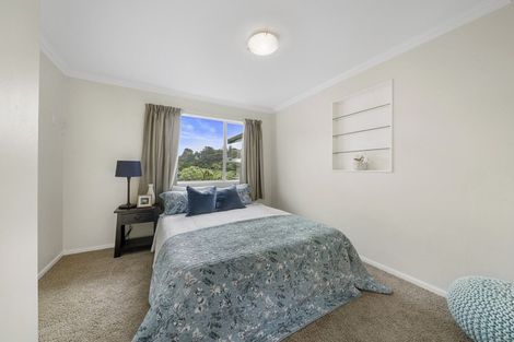 Photo of property in 74 Leeward Drive, Whitby, Porirua, 5024
