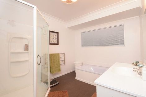 Photo of property in 106 Endeavour Avenue, Flagstaff, Hamilton, 3210