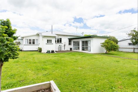 Photo of property in 62 Barraud Street, Dannevirke, 4930