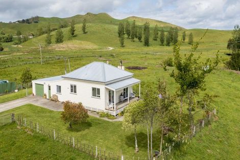 Photo of property in 664a Kairakau Road, Elsthorpe, 4295