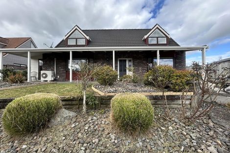 Photo of property in 58 Carnoustie Drive, Wattle Downs, Auckland, 2103