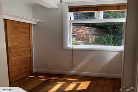 Photo of property in 74 Hankey Street, Mount Cook, Wellington, 6011