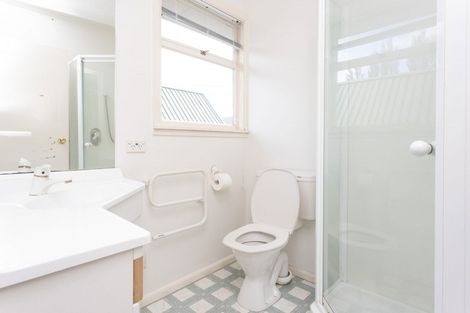 Photo of property in 143 Grahams Road, Burnside, Christchurch, 8053