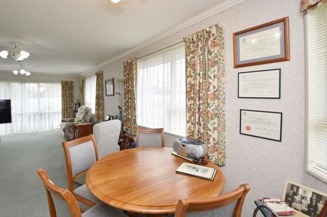 Photo of property in 120 Newcastle Street, Windsor, Invercargill, 9810