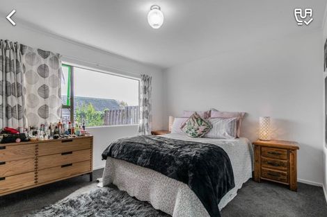 Photo of property in 2/2 Pakuranga Road, Howick, Auckland, 2010