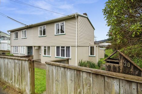 Photo of property in 30 Roberts Street, Tawa, Wellington, 5028