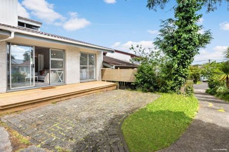 Photo of property in 3/23 Craigbank Avenue, New Lynn, Auckland, 0600