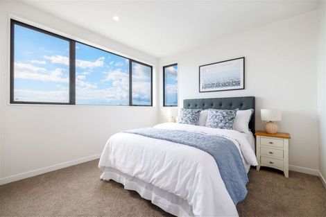 Photo of property in 13 Biokovo Street, Massey, Auckland, 0614
