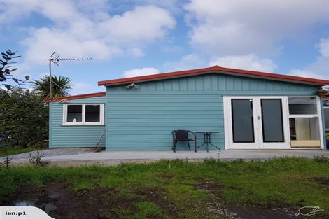 Photo of property in 18 Woodglen Road, Glen Eden, Auckland, 0602