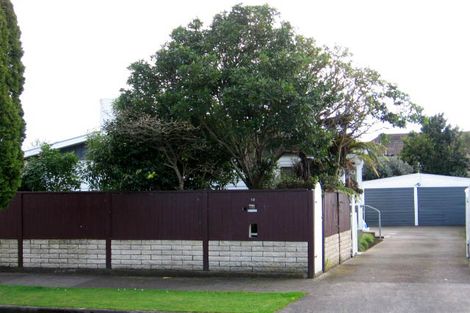Photo of property in 10 Hartley Place, Awapuni, Palmerston North, 4412