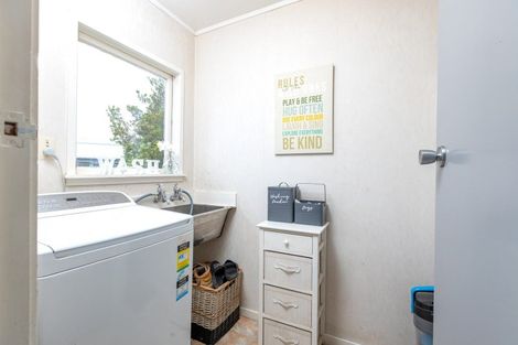 Photo of property in 19 Hardie Grove, Featherston, 5710