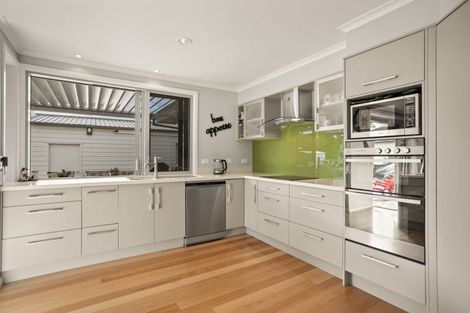 Photo of property in 10 Endeavour Close, Whitianga, 3510
