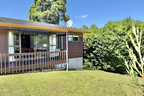 Photo of property in 5 Holyoake Place, Chatswood, Auckland, 0626