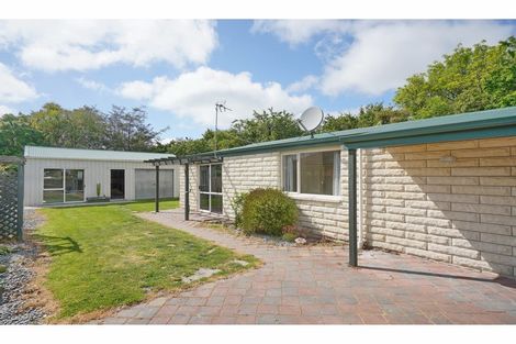 Photo of property in 6 Treffers Avenue, Rangiora, 7400