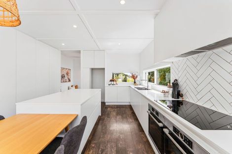 Photo of property in 5 Knightia Drive, Papamoa Beach, Papamoa, 3118