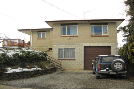 Photo of property in 3 View Road, Bridge Hill, Alexandra, 9320