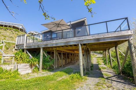Photo of property in 6 Balfour Crescent, Castlepoint, Tinui, 5889