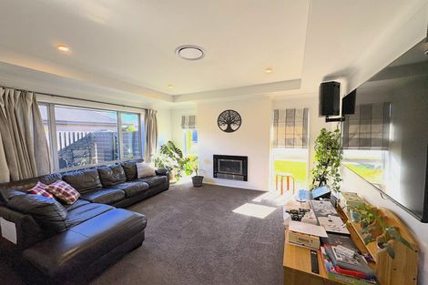 Photo of property in 17 Greenwich Street, Halswell, Christchurch, 8025