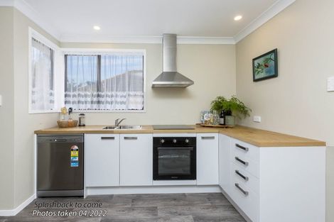 Photo of property in 380 Cambridge Terrace, Naenae, Lower Hutt, 5011