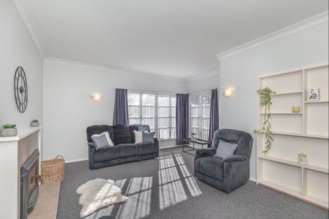 Photo of property in 100 Weraroa Road, Levin, 5510