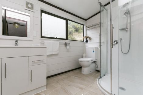 Photo of property in 49 Nalanda Crescent, Broadmeadows, Wellington, 6035