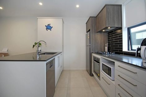Photo of property in 10 Paterae Lane, Flat Bush, Auckland, 2019