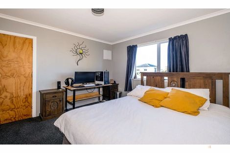 Photo of property in 10 Studholme Street, Waimate, 7924