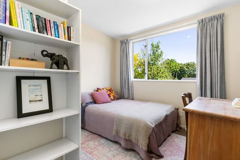 Photo of property in 37 Tainui Street, Somerfield, Christchurch, 8024