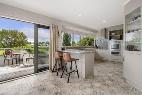 Photo of property in 62 Links View Drive, Omokoroa, 3114