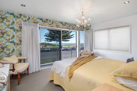 Photo of property in 44a Marine Parade, Mount Maunganui, 3116