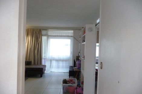 Photo of property in 5/9a Esplanade Road, Mount Eden, Auckland, 1024