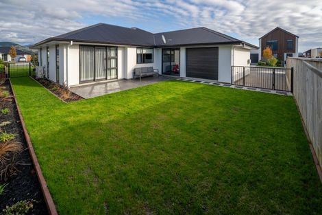 Photo of property in 2 Youngberry Drive, Richmond, 7020