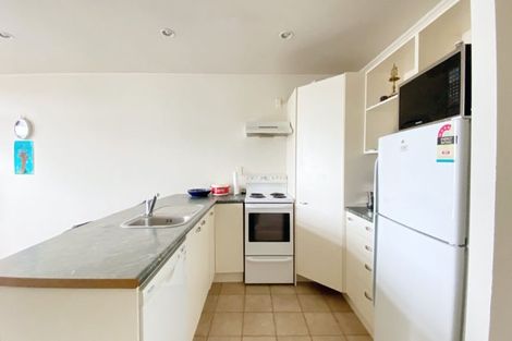 Photo of property in 6/372 Rosedale Road, Rosedale, Auckland, 0632