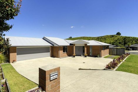 Photo of property in 29 Bryan Gallagher Place, Welcome Bay, Tauranga, 3175
