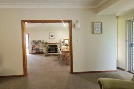 Photo of property in 908 Sylvan Road, Mayfair, Hastings, 4122