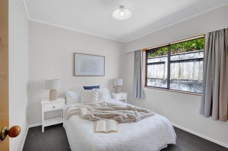 Photo of property in 263a Huatoki Street, Upper Vogeltown, New Plymouth, 4310