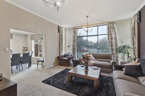 Photo of property in 1 Aylesbury Court, Rototuna North, Hamilton, 3210