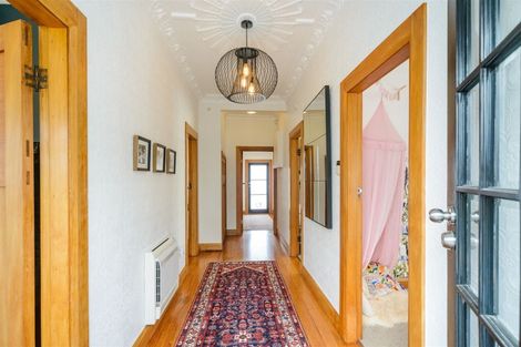 Photo of property in 2 Alma Place, Milson, Palmerston North, 4414