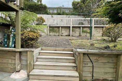 Photo of property in 89 Chelsea View Drive, Chatswood, Auckland, 0626