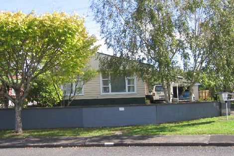 Photo of property in 23 Laureston Avenue, Papatoetoe, Auckland, 2025