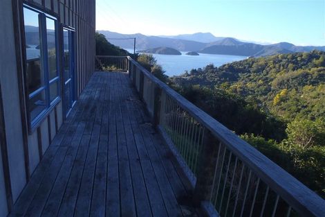 Photo of property in 11 Cooks Ridge, Waikawa, Picton, 7220