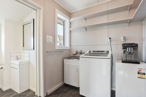Photo of property in 3 Awatea Road, Hornby, Christchurch, 8042