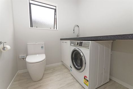 Photo of property in 4/61 Sunrise Avenue, Murrays Bay, Auckland, 0630