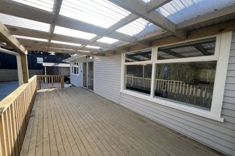 Photo of property in 71 Vipond Road, Stanmore Bay, Whangaparaoa, 0932