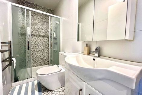 Photo of property in 5 Pasla Close, Papakura, 2110