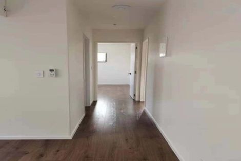 Photo of property in 23 Hakinakina Drive, Flat Bush, Auckland, 2019
