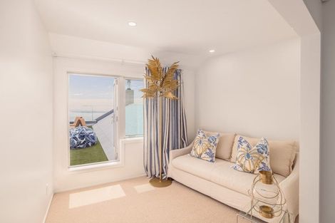 Photo of property in 4 Melleray Place, Redcliffs, Christchurch, 8081