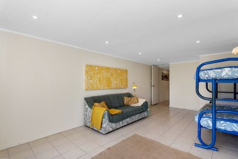 Photo of property in 66 Parapara Beach Road, Parapara, Takaka, 7182