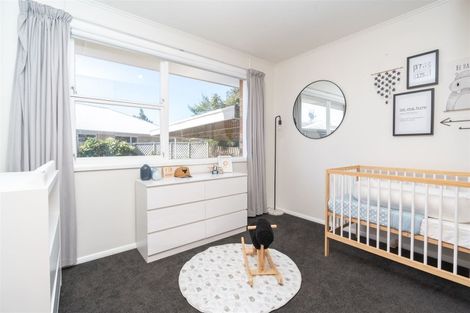 Photo of property in 6 Thornton Place, Melville, Hamilton, 3206