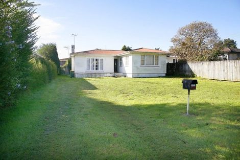 Photo of property in 422 Great South Road, Opaheke, Papakura, 2113